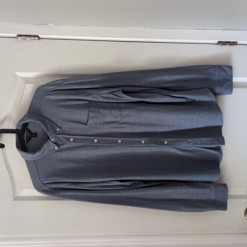 Banana Republic Cotton/poly blend button up